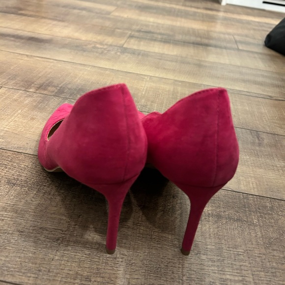CHINESE LAUNDRY HEELS - Picture 3 of 4